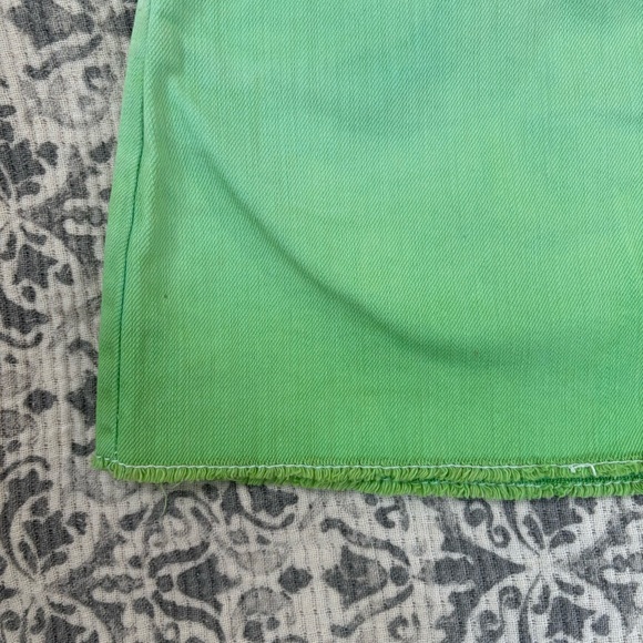 Dollhouse 2000s green ombre mini skirt - Picture 7 of 7